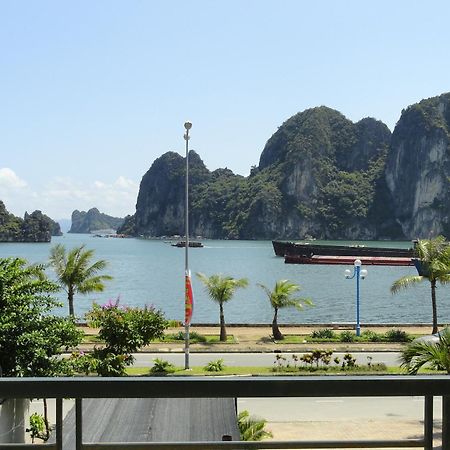 Ha Long Lily Homestay Exterior photo